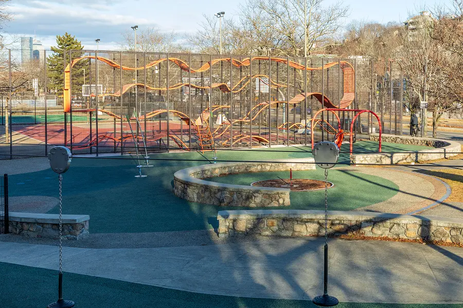 2 Lamartine and 6 Lamartine - 2